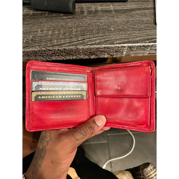 Louis Vuitton Wallet - Picture 5 of 11
